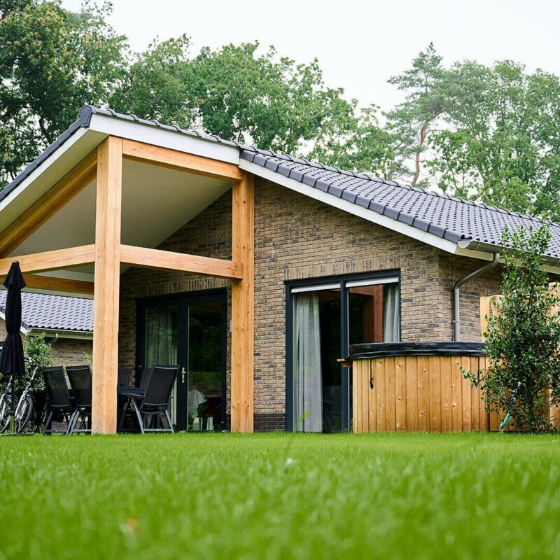 Villa met sauna en spa voor 4 personen op de Veluwe in Voorthuizen