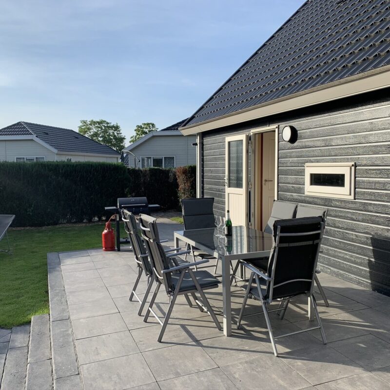 Heerlijk chalet voor maximaal 6 personen op park Rhederlaagse Meren