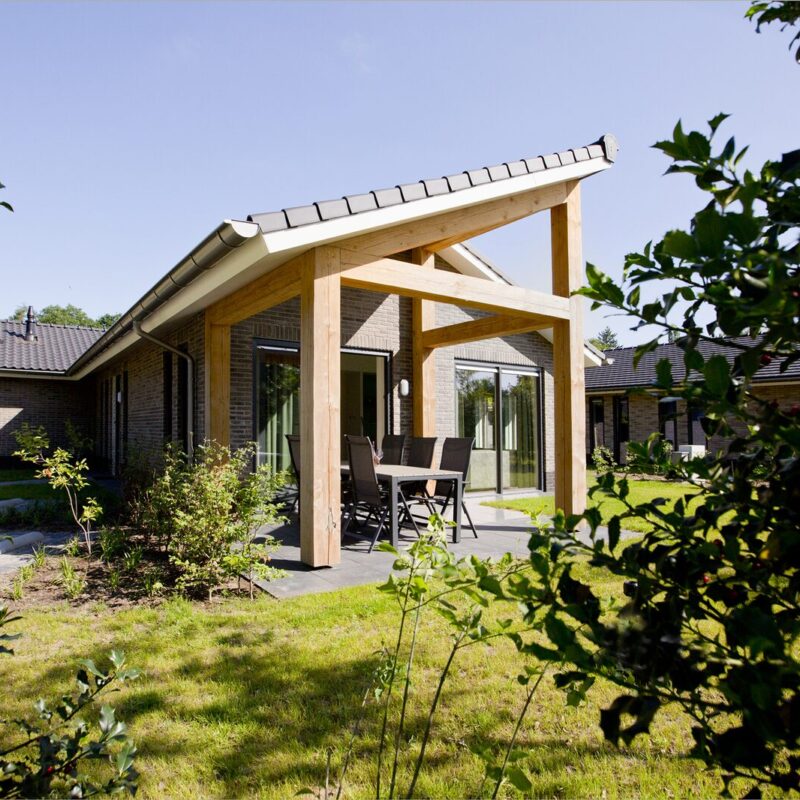 Luxe geschakelde 6 persoons villa op de Veluwe Voorthuizen