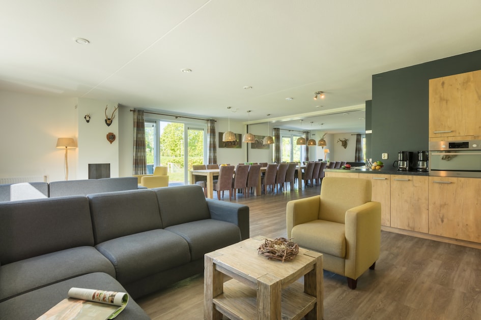 Roompot | Villapark de Weerribben | Grote Keizerlibel 24