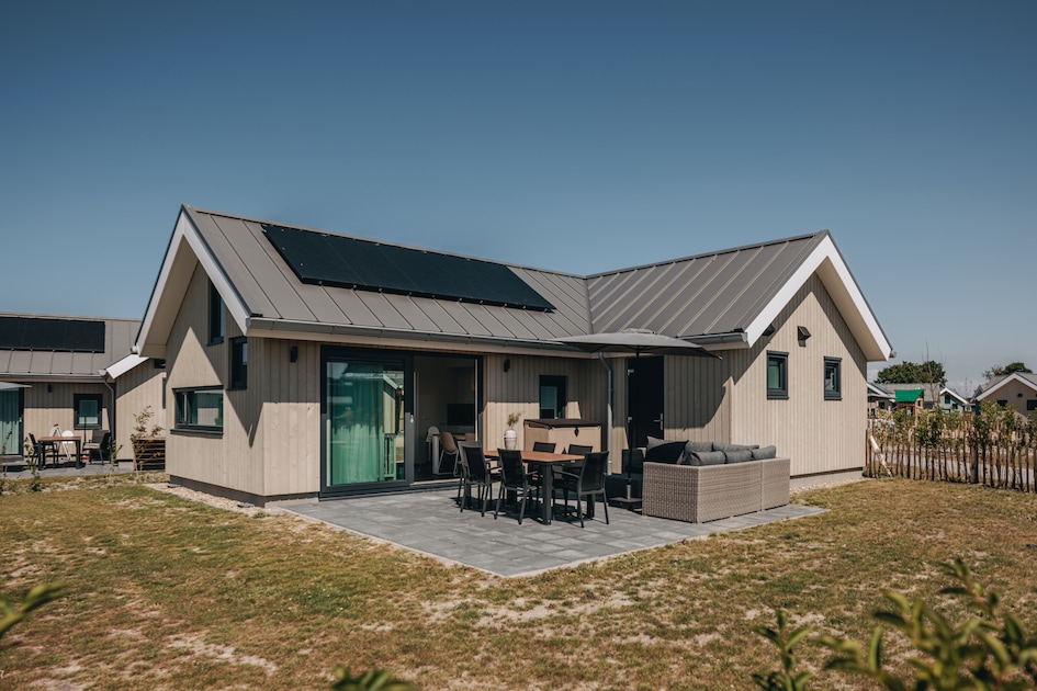 Roompot | Beach Resort Nieuwvliet-Bad | Babylodge 4+1