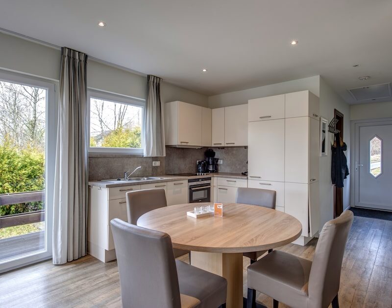 Roompot | Eifelpark Kronenburger See | Landhaus 6 Luxe