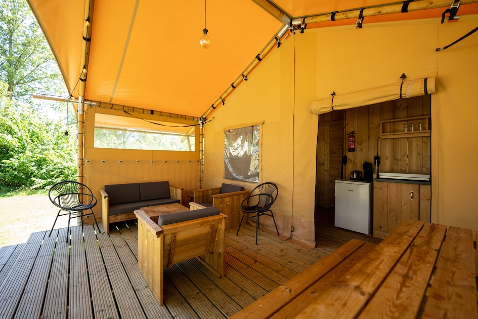Roompot | Vakantiepark Hunzedal | Safaritent 4B