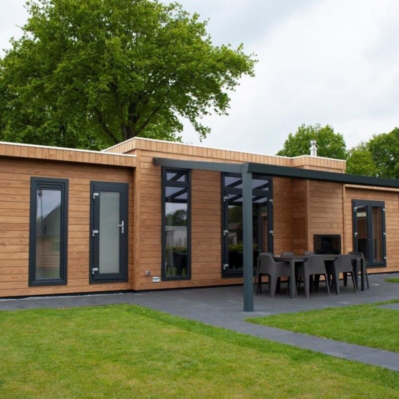 Luxe 6-persoons chalet met sauna en gashaard in voorthuizen