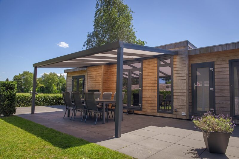 Veluwe Villa met grillhuis - 12 personen