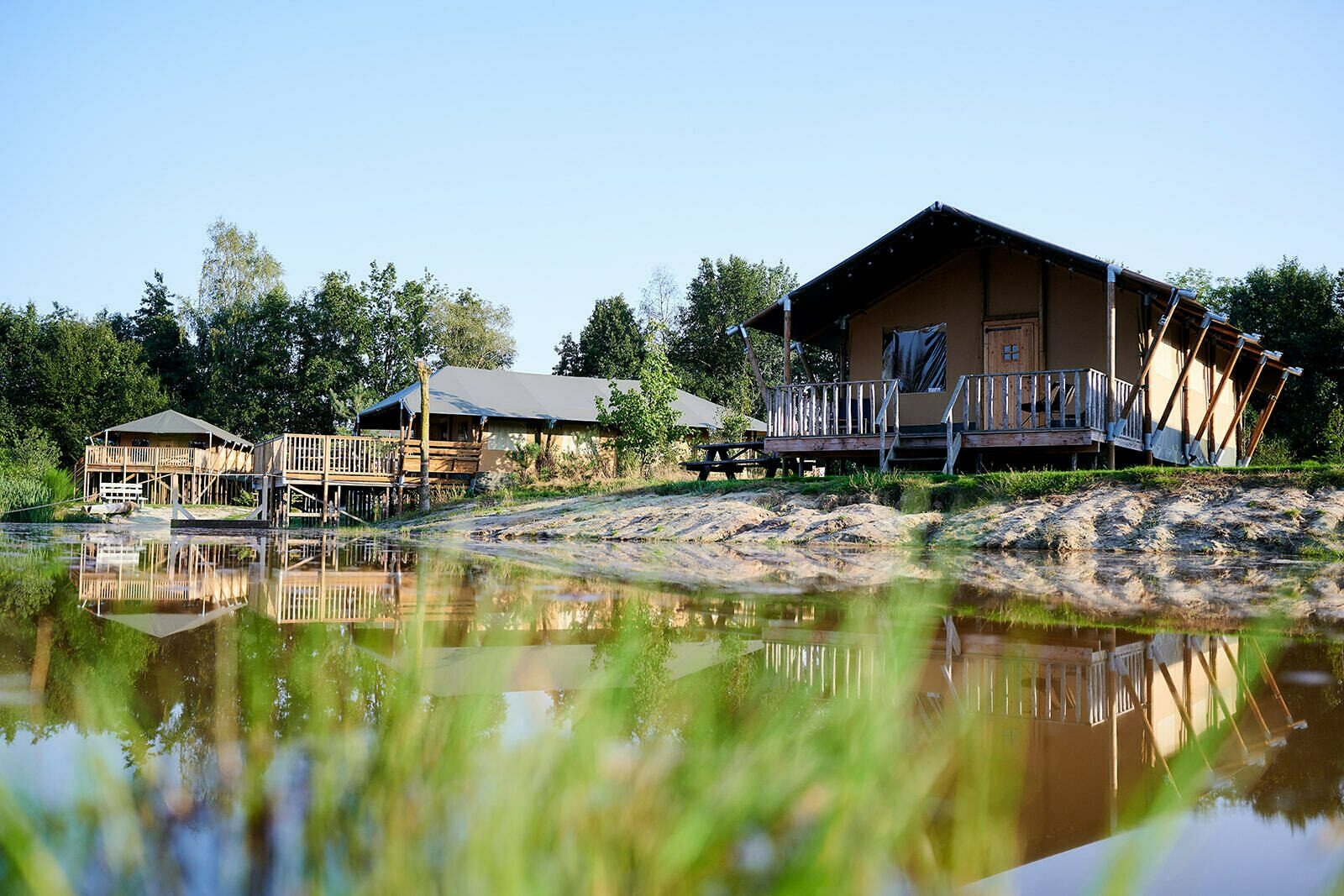 Luxe safaritent aan het water - 6 personen