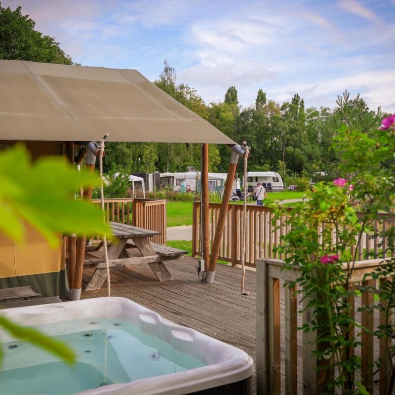 Luxe wellness safaritent vlak bij de holterberg - 6 personen
