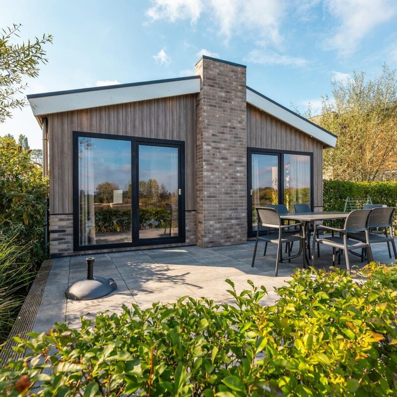 Chalet aan het water gelegen 6 - persoons