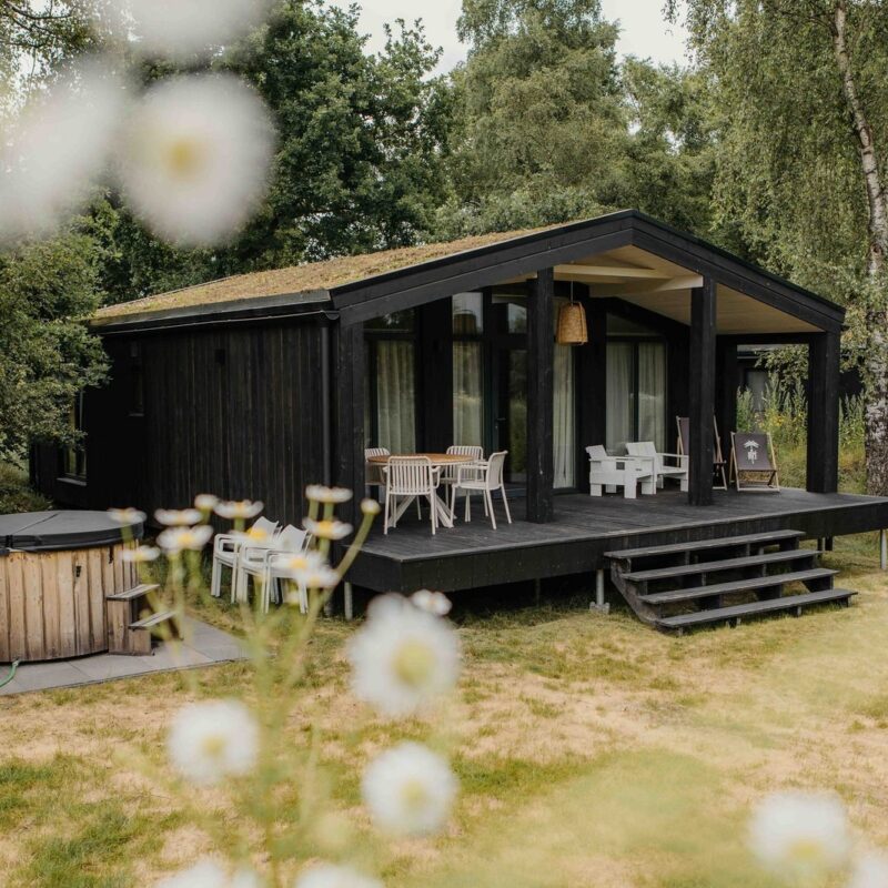 Lodge met hottub 4 - personen